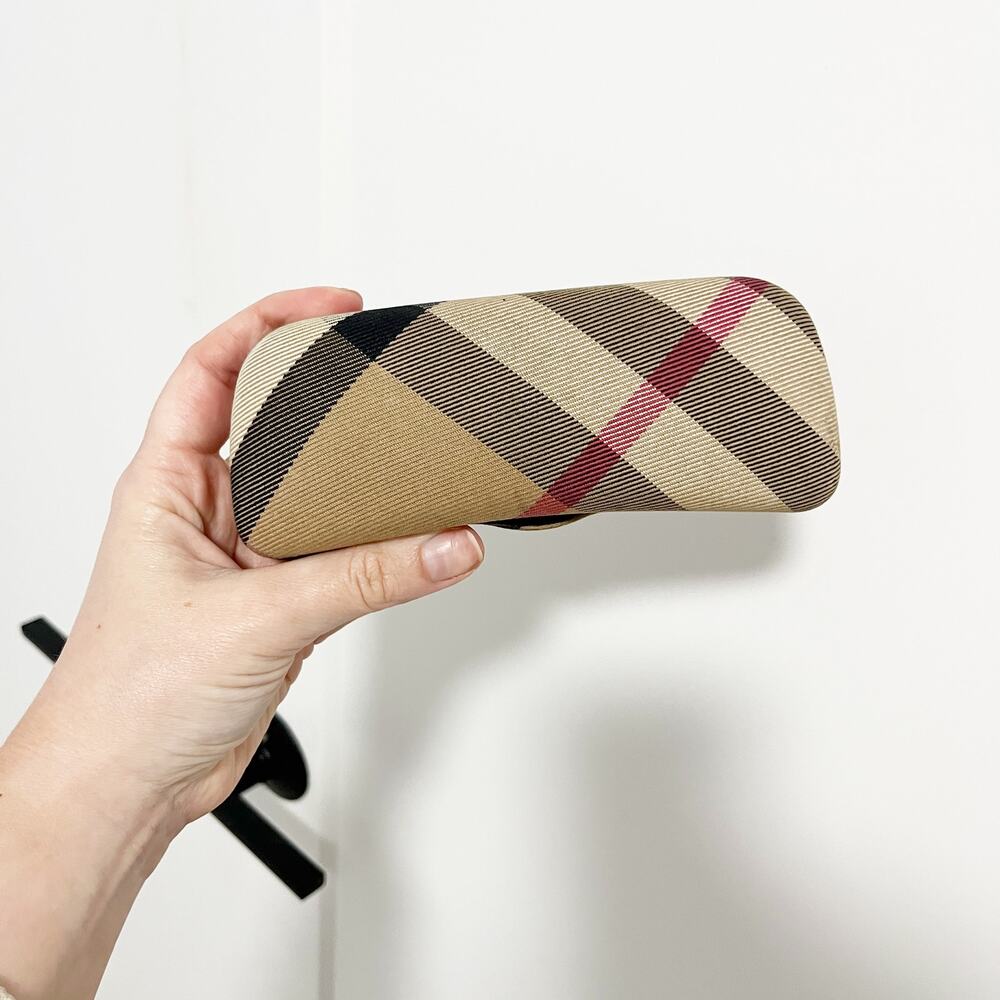 Burberry Classic Nova Check Glasses Case